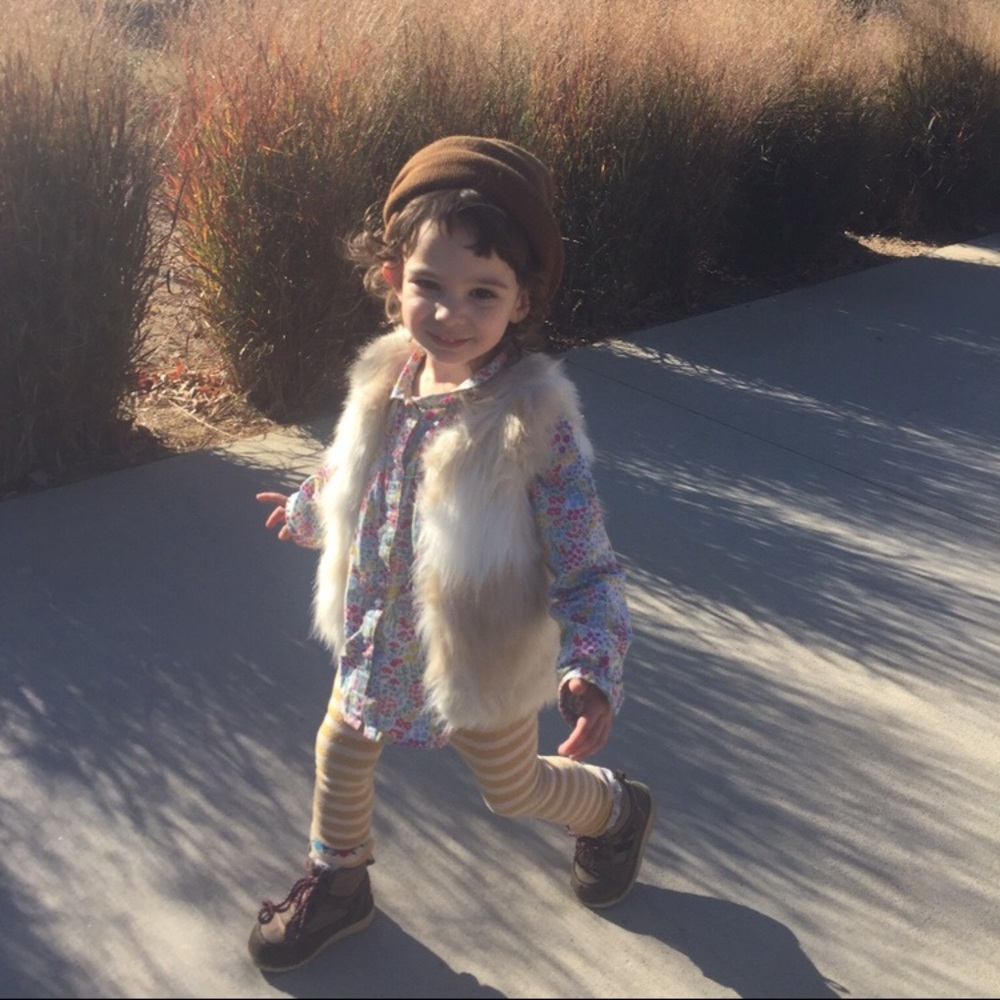 Faux fur toddler vest.